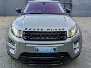 Range Rover | Evoque Si4 | 2013 | 2.0 | AWD 🎁