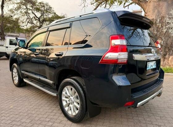 Toyota | Land Cruiser Prado TZ.G | 2015 | Recém-importado 🎁