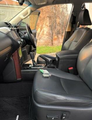 Toyota | Land Cruiser Prado TZ.G | 2015 | Recém-importado 🎁