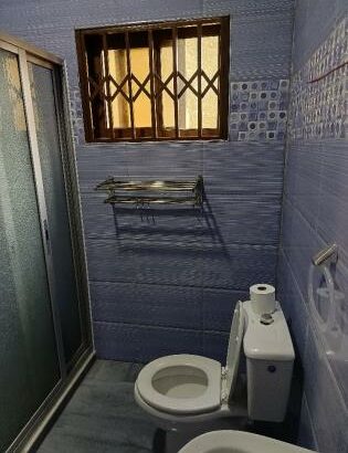 Vende-se esta Moradia, tipo4 no bairro de laulane