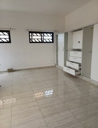Arrenda-se Moradia Duplex, tipo3 no bairro de laulane Dona Alice