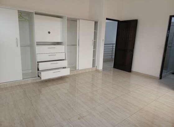 Arrenda-se Moradia Duplex, tipo3 no bairro de laulane Dona Alice