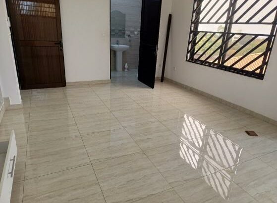 Arrenda-se Moradia Duplex, tipo3 no bairro de laulane Dona Alice