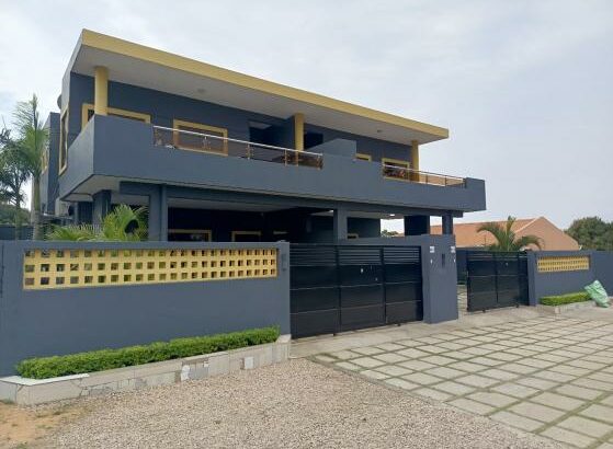 Arrenda-se Moradia Duplex, tipo3 no bairro de laulane Dona Alice