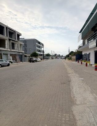 Arrenda-se Moradia Duplex, tipo3 no bairro de laulane Dona Alice