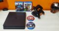 PlayStation 4 Slim, 1TB, 2 joystick com stand de carregamento + 4 Jogos