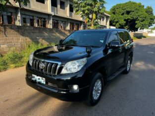 Toyota Land Cruiser prado 2010 Comprado no Agente Toyota de Moçambique