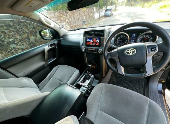 Toyota Land Cruiser prado 2010 Comprado no Agente Toyota de Moçambique