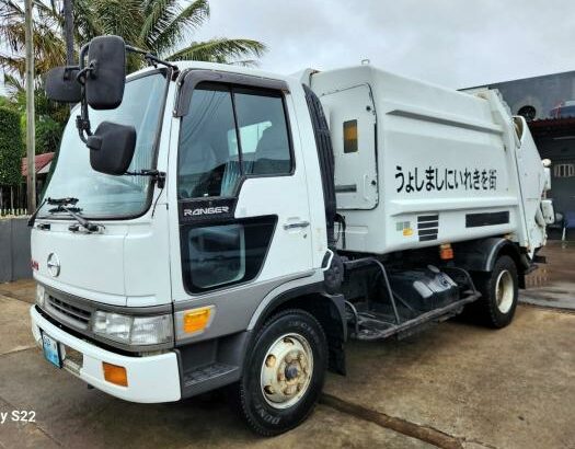Hino Ranger Garbage Truck”Lixo”