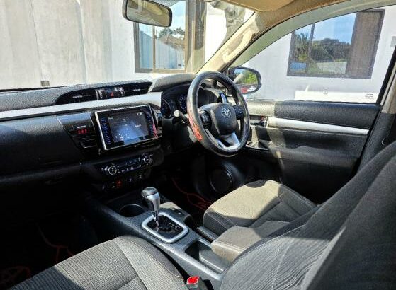 recém chegado Toyota Hilux gd6