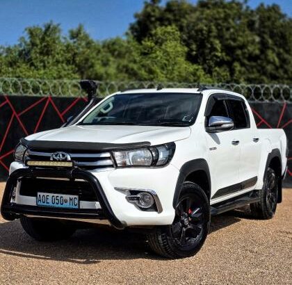recém chegado Toyota Hilux gd6