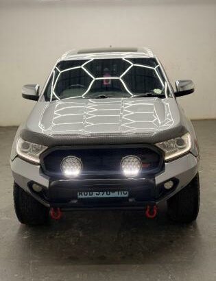 Ford Everest recém chegado