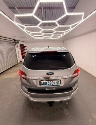 Ford Everest recém chegado