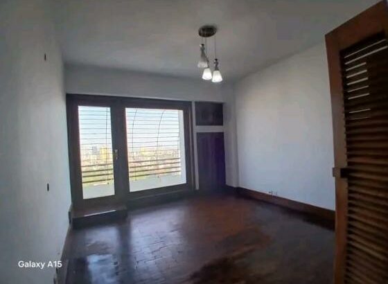 Vende se apartamento novo tipo 3 com 2wc na polana cimento zona Nobre avenida mau tse tung