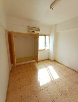 Vende se apartamento espaçoso tipo 3 com 2wc no bairro Central avenida Vladimir Lenine