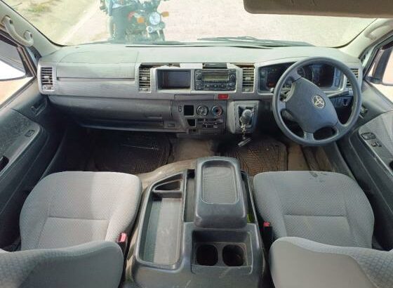 Toyota Hiace Sesfikile sul africano