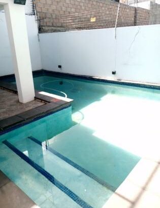 VENDO MORADIA DÚPLEX T-4 (3 SUITES*)
2 SALAS, PISCINA, DEPENDÊNCIA, 
COZINHA MODERNA AMPLA EQUIPADA, TRIUNFO 2 AO VALOR DE 25.000.000 MTS NEGÓCIAVEL