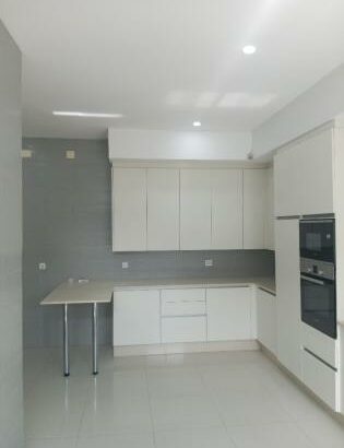 VENDO MORADIA DÚPLEX T-4 (3 SUITES*)
2 SALAS, PISCINA, DEPENDÊNCIA, 
COZINHA MODERNA AMPLA EQUIPADA, TRIUNFO 2 AO VALOR DE 25.000.000 MTS NEGÓCIAVEL