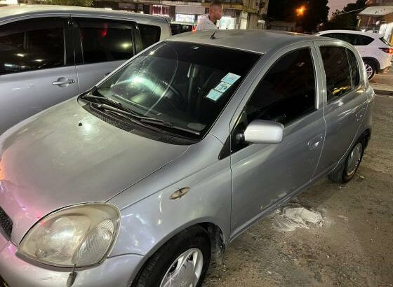 Toyota Vitz oportunidade única aproveita