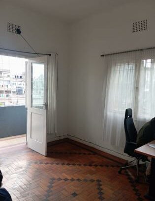 Vende’se Apartamento T3 + 1 Dep