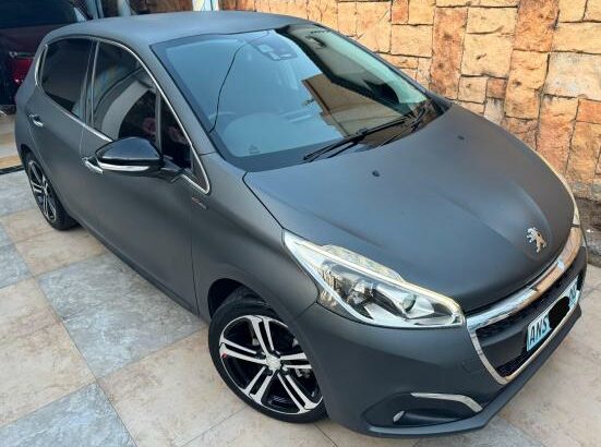 Peugeot 208 GTLINE ICE EDITION