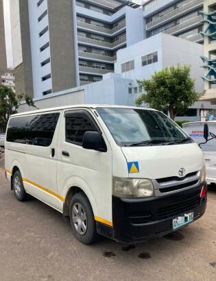 Toyota Quantum 2010 a Gasolina