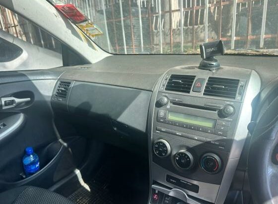 Toyota Corolla 2011 Manual