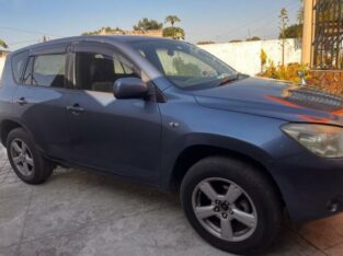 RAV 4 Toyota