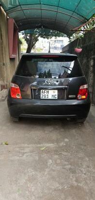 Toyota IST aproveita