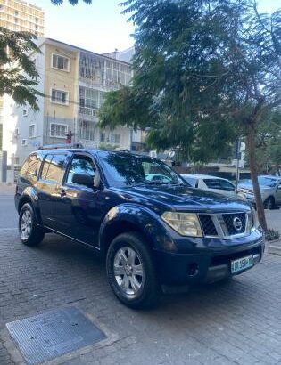 Nissan Pathfinder Sport | Made in England