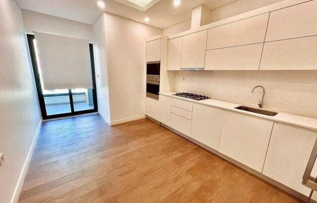 Arrendo apartment no condomino cera residence polana  edificio Novo proximo a Julius Nyerere