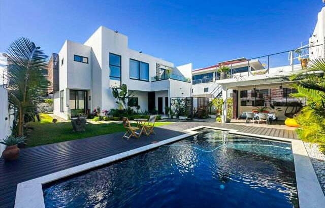 Vende-se Luxuosa Moradia T3 duplex no Triunfo novo