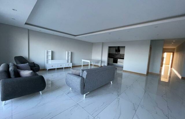 Vende-se Luxuoso Apartamento T2 no Deco Assos