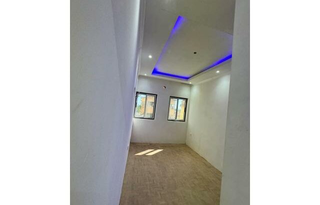 Vende-se Luxuoso Apartamento T3 remodelado n malhangalene