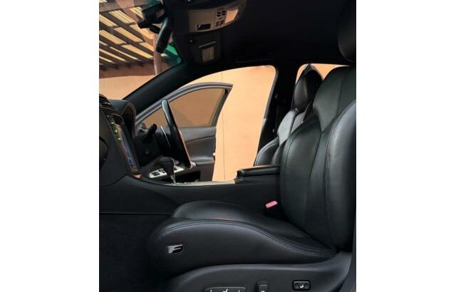 Vende-se Lexus ISF V8 2008 Recém chegado