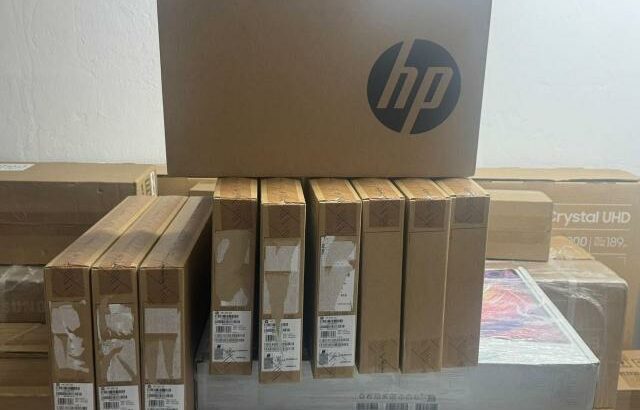 Laptop HP 250 G10 | Celeron | 256GB SSD | 8GB de RAM ( selado )