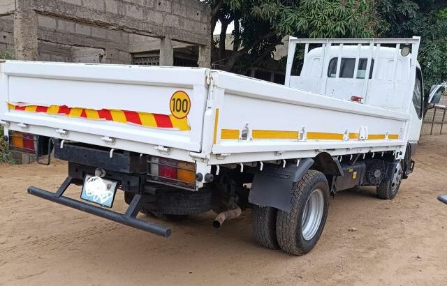 Mtsubishi Canter 4 toneladas