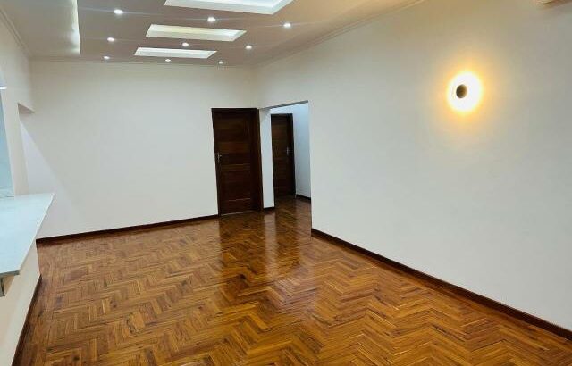 Vende se apartamento tipo 3 no bairro de laulane na Av dom Alexandre