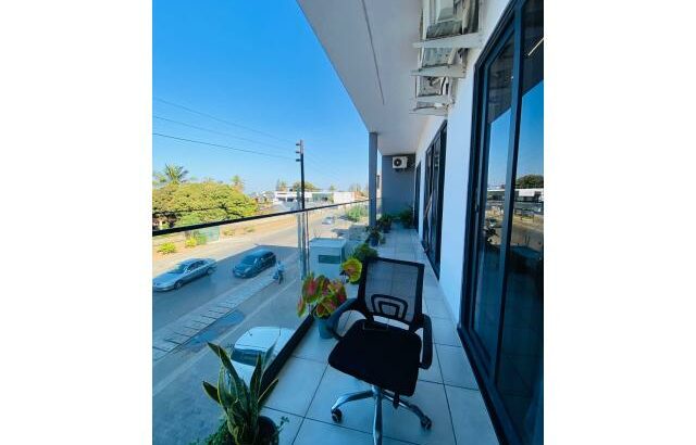 Vende se apartamento tipo 3 no bairro de laulane na Av dom Alexandre