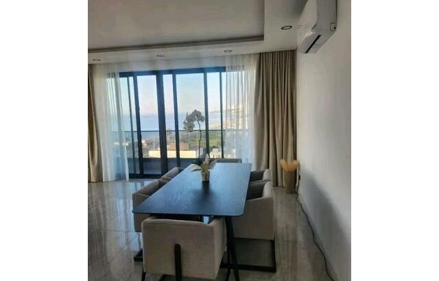 Aura Residence arrenda-se Luxuoso Apartamento T4 mobilado