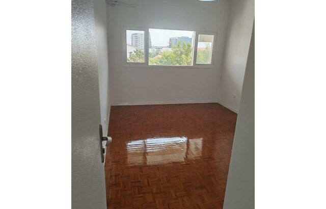 Arrenda-se belíssimo Apartamento T3 na rua da França Coop