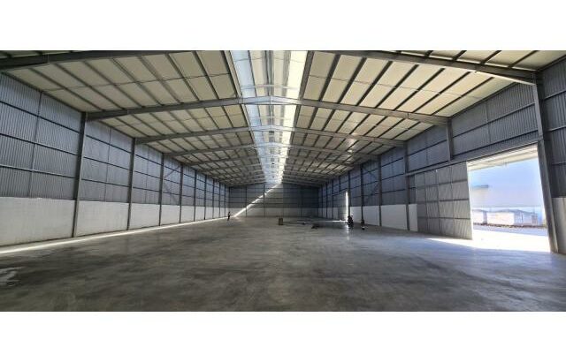 Arrenda se armazém no zimpeto