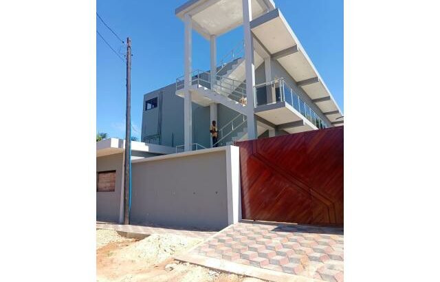 Arrenda se um apartamento tipo 2 no bairro de laulane