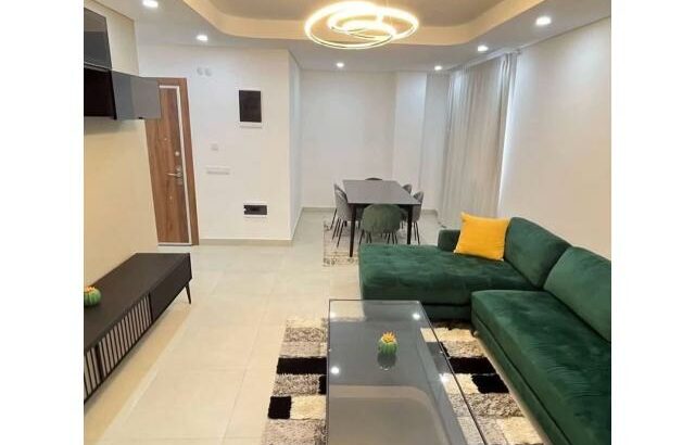 Vende-se Luxuoso Apartamento T2 no novo edifício na polana
