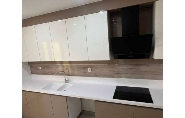 Vende-se Luxuoso Apartamento T2 no novo edifício na polana
