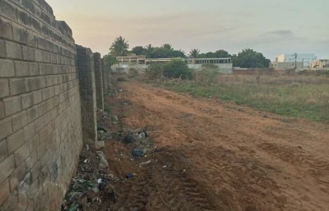 Vende-se Talhões de 12,5/25 (312,5 m²) na Dom Alexandre a 300 metros do Cruzamento da Dona Alice