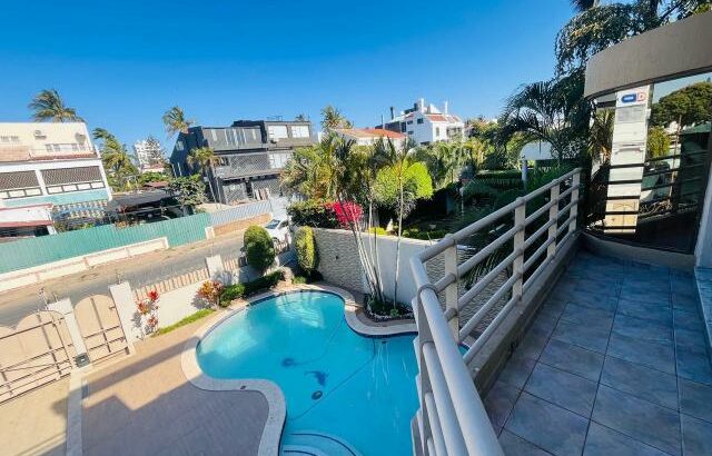 Arrenda-se Luxuosa Moradia T4 na sommerschield 1 Av. Zimbábue