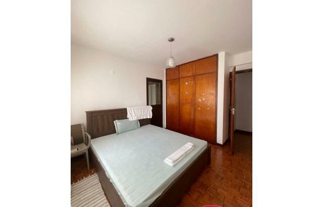 Arrenda-se Belíssima Geminada T3 no condomínio vila sol