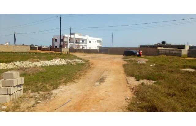 Trespasse Terreno 20/40 Costa do Sol Zona VIP