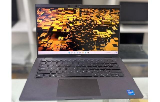 Top de Gama Dell Latitude 7420 Carbon Viber, Touchscreen. i5-11th Gen. VPro